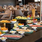 Ft Lotus Thermal Hotel&spa Trademark Collection By Wyndham Hotel Menemen