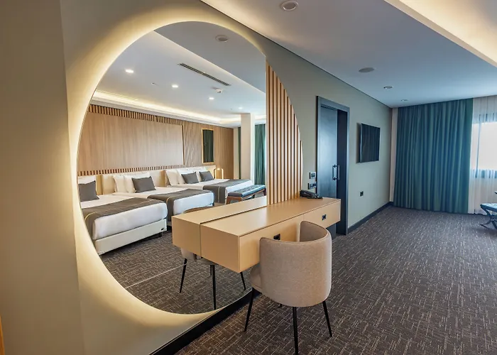 Ft Lotus Thermal Hotel&spa Trademark Collection By Wyndham Menemen