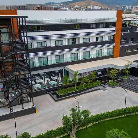 Ft Lotus Thermal Hotel&spa Trademark Collection By Wyndham Hotel Menemen