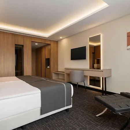 Ft Lotus Thermal Hotel&spa Trademark Collection By Wyndham Hotell Menemen